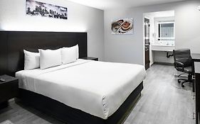 Hollywood Inn Express Lax